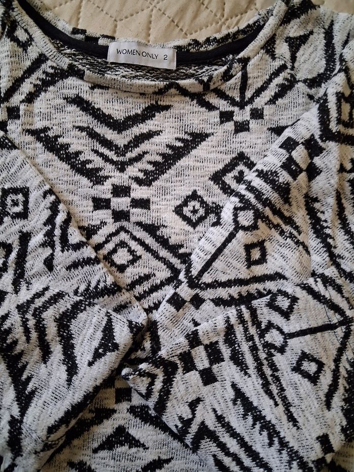 Pull gris et noir taille 38 - photo numéro 6