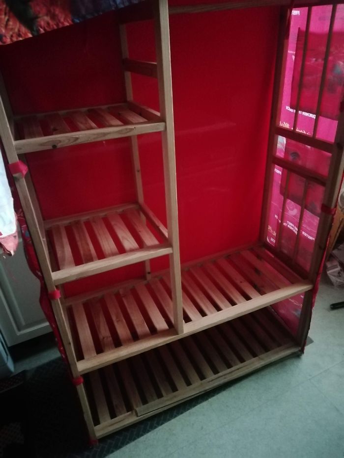 Armoire enfants bon état - photo numéro 2