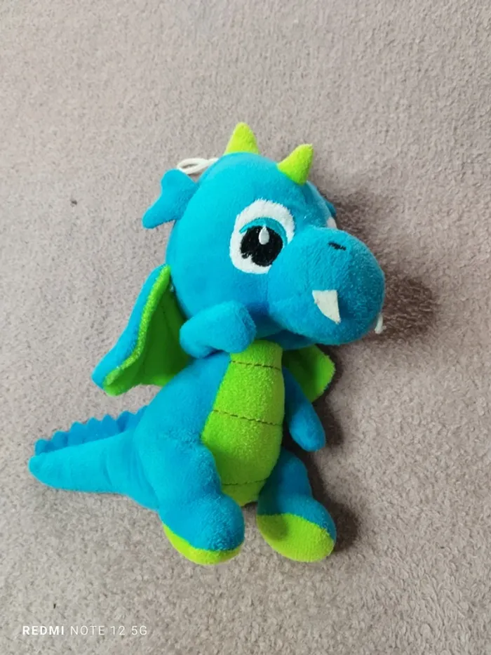 Peluche dragon