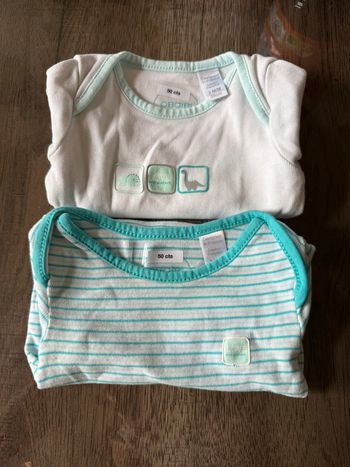 Lot de deux bodies manches courtes 3 mois