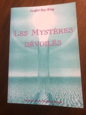 Les mystères dévoilés - Godfré Ray King