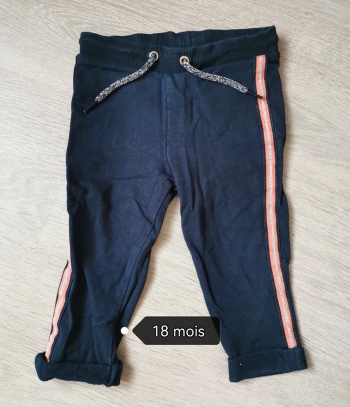 Pantalon jogging fille 18 mois