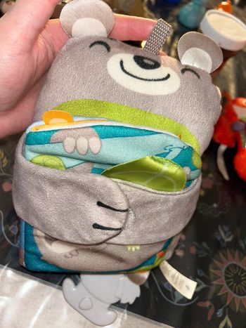 Livre peluche bébé