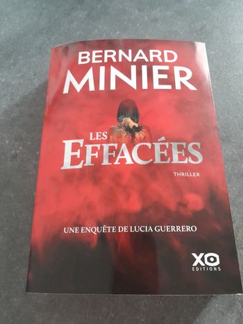 Livre "Les effacées "