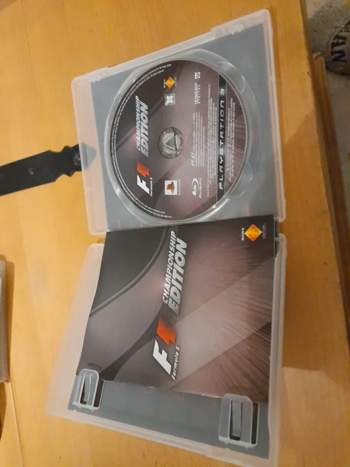 Formula 1 Champion Ship Édition pour PS3 - photo numéro 2