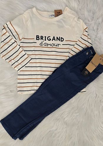 Neufs (non portés) 🏷🏷💙🥰🤩teeshirt ml et pantalon slim 36mois/3ans garçon
