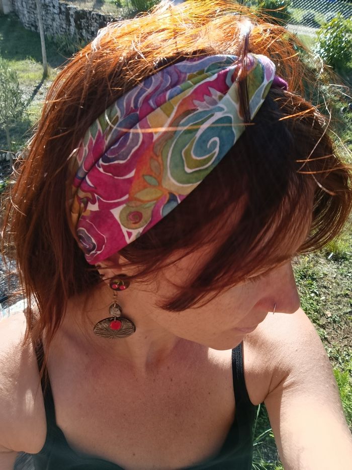 Bandeau cheveux multicolore magenta