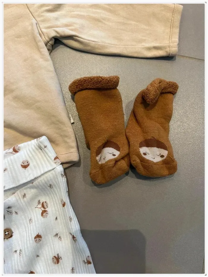 Ensemble bébé 6 mois Sergent Major – haut + legging + chaussettes - photo numéro 3