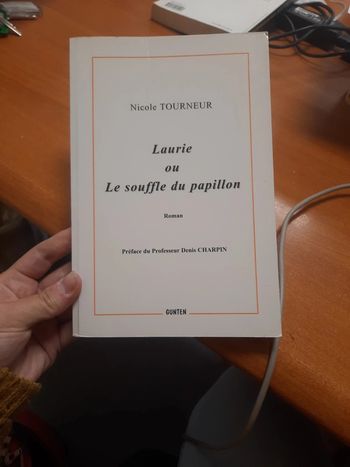 Livre laurier ou le souffle du papillon