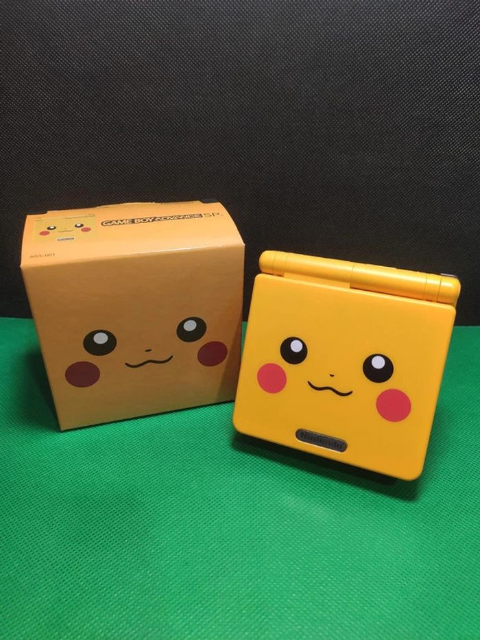 Gameboy Advance SP Pikachu Améliorée - comme neuve - photo numéro 2
