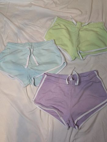 Lot 3 shorts
