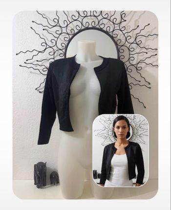 Veste Courte Boléro Noir Chic À Texture Chevrons Et Manches 3/4 - Taille S (36)