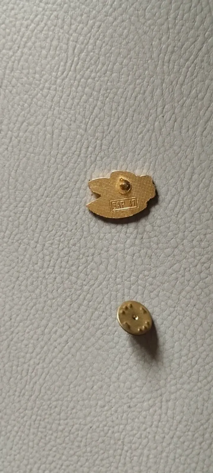 Pin's Cyrano de Bergerac - photo numéro 2