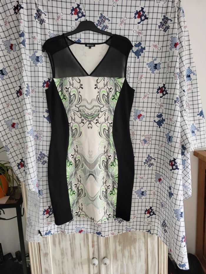 Robe noire été sans manche T42