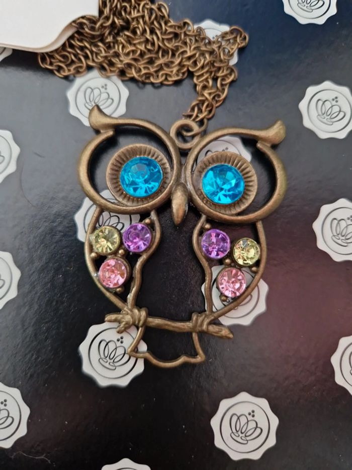 Collier hibou neuf