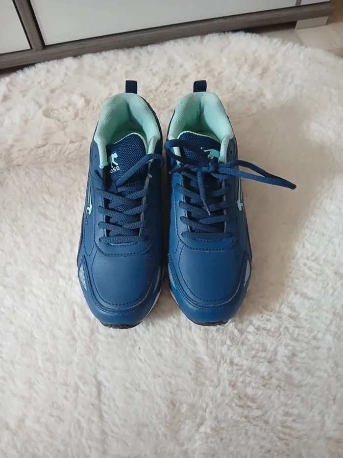 basket Airness garçon taille 38 neuf