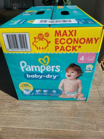 Pampers baby dry taille 4