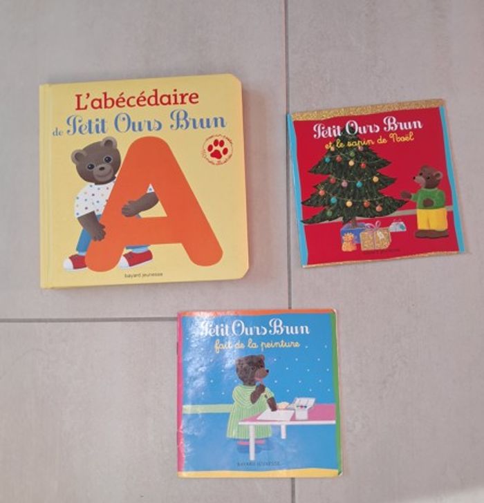 3 livres Petit Ours brun
