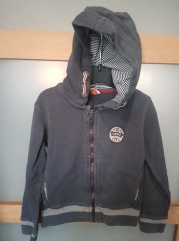 Gilet zippé à capuche - Garçon - 5 ans
