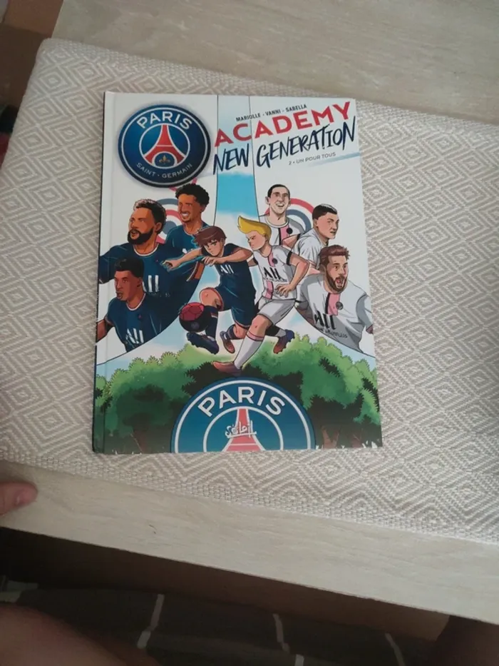 Bd academy PSG new génération un pour tous