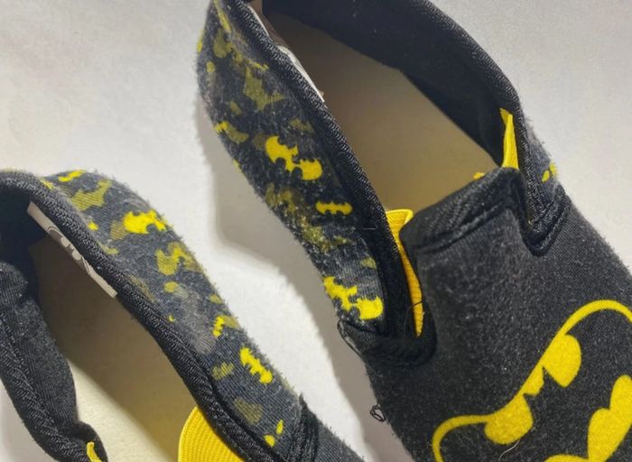Chaussons Batman taille 28 - photo numéro 2
