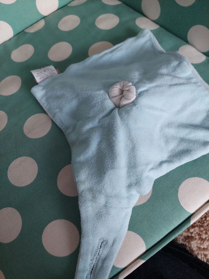 Bebe9 - doudou hippo bleu attache tetine - photo numéro 4