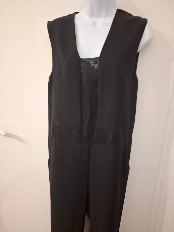 Combinaison cop copine taille 36 en très bon état - photo numéro 5
