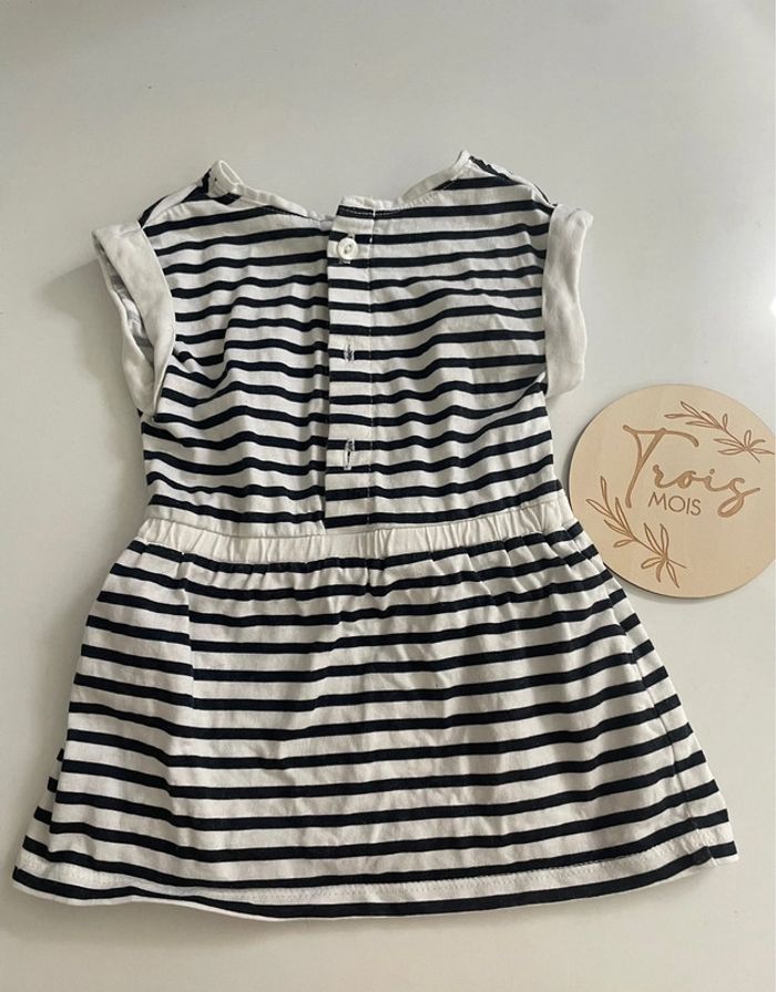 Robe 3 mois - photo numéro 2