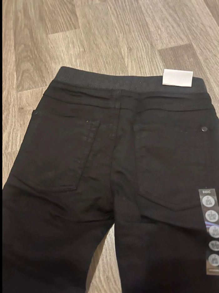 Pantalon noir taille 7 ans - photo numéro 3