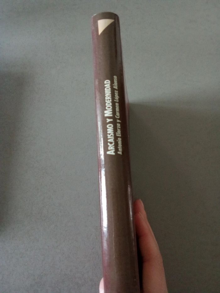 Arcaismo y Modernidad. - photo numéro 2