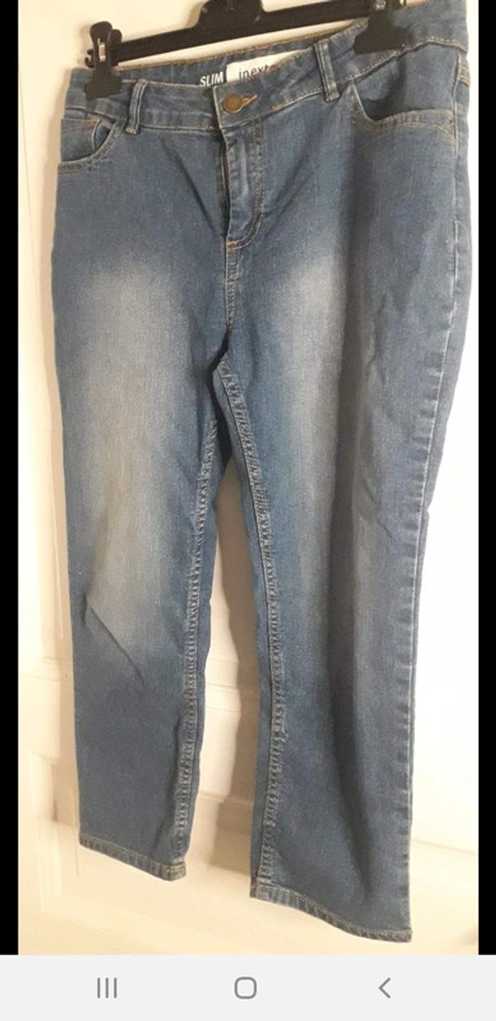 Pantacourt en jeans, slim. In extenso. T38.