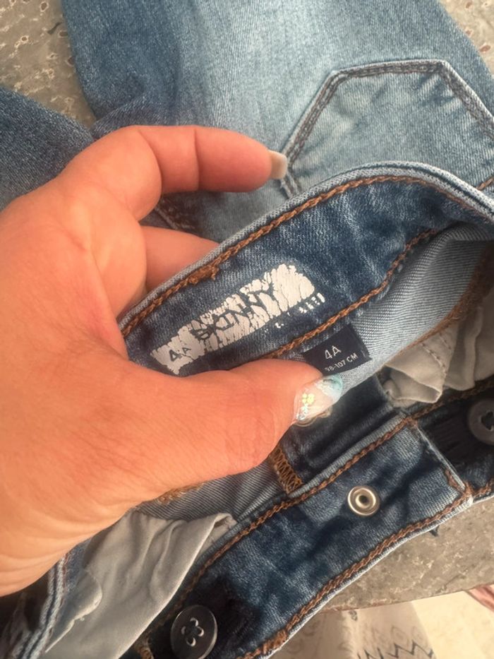 Jean 👖 - photo numéro 3