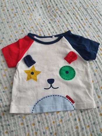 t-shirt et chemise bébé