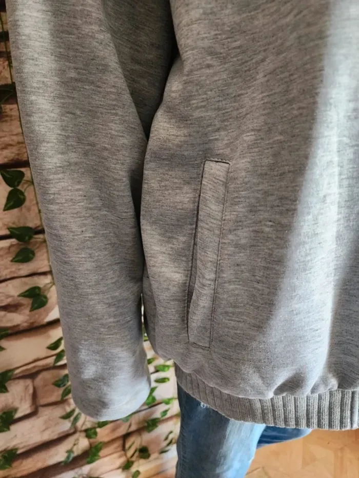 🌸Veste polaire fourrée Grise Taille 42 🌸 - photo numéro 4