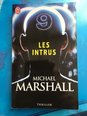 Les intrus - J'ai lu - Michael Marshall