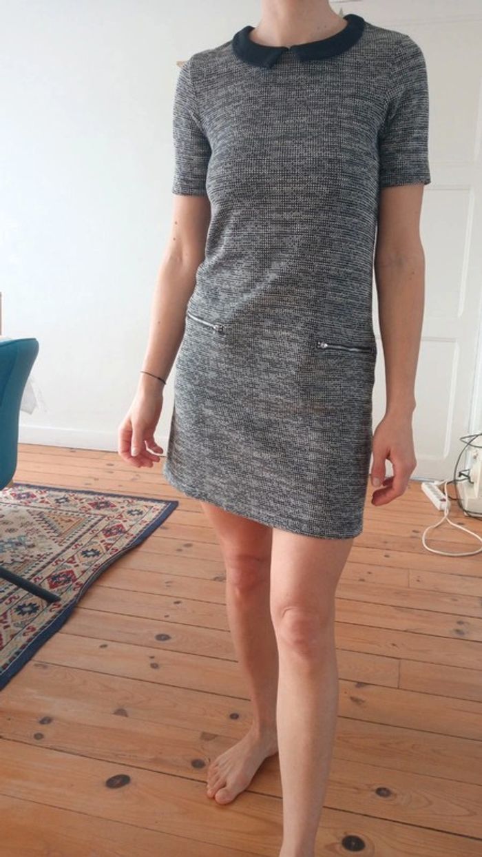 Robe h&m noire et blanche - photo numéro 3