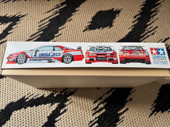 Maquette Tamiya - Nissan Skyline GTR 1/24 - photo numéro 3