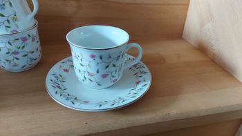 Lot de 6 tasses et sous-tasses