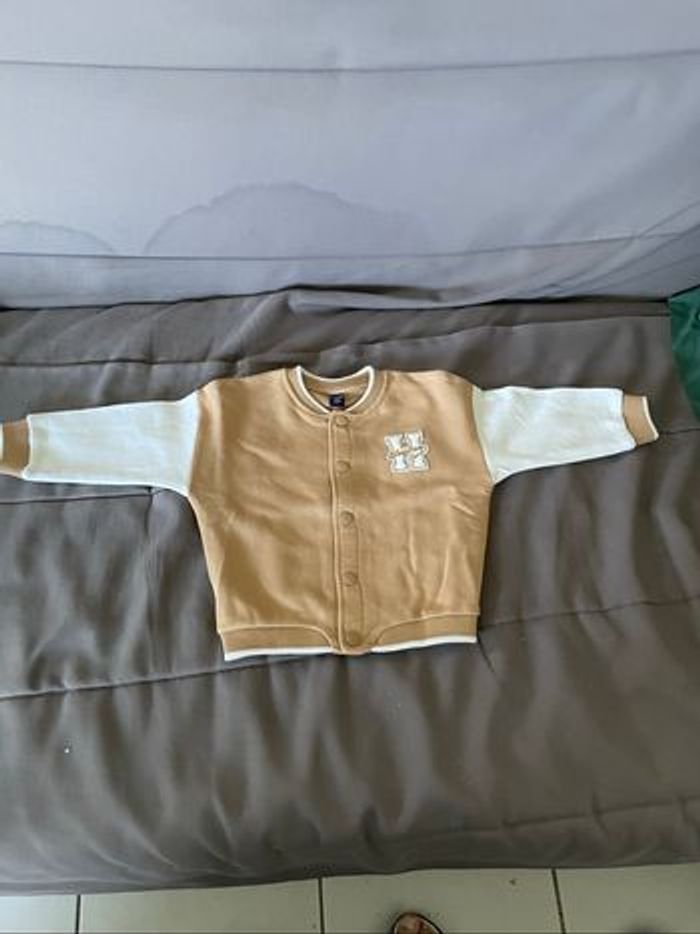 Lots de deux Veste mi saison (24 mois)