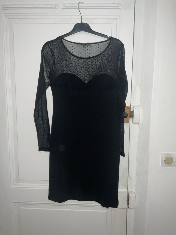 Joli robe noir - photo numéro 4