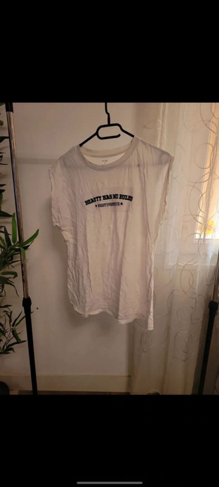 Lot de tee-shirt - photo numéro 2