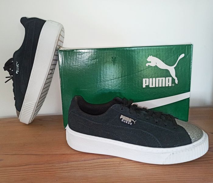 Baskets femme 38 Puma noire et paillettes neuves