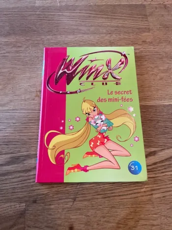 Livre La bibliothèque Rose Winx Club Numéro 31 Le secret des mini fées