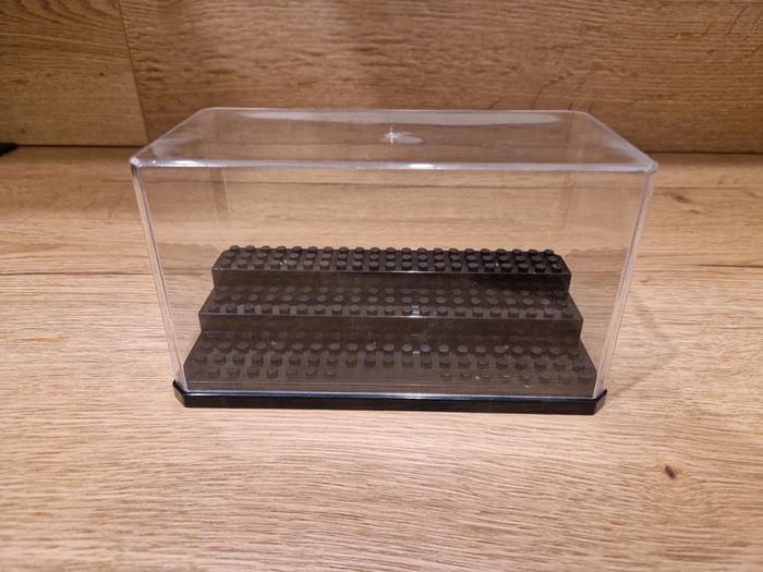 Vitrine pour figurines type lego - photo numéro 2