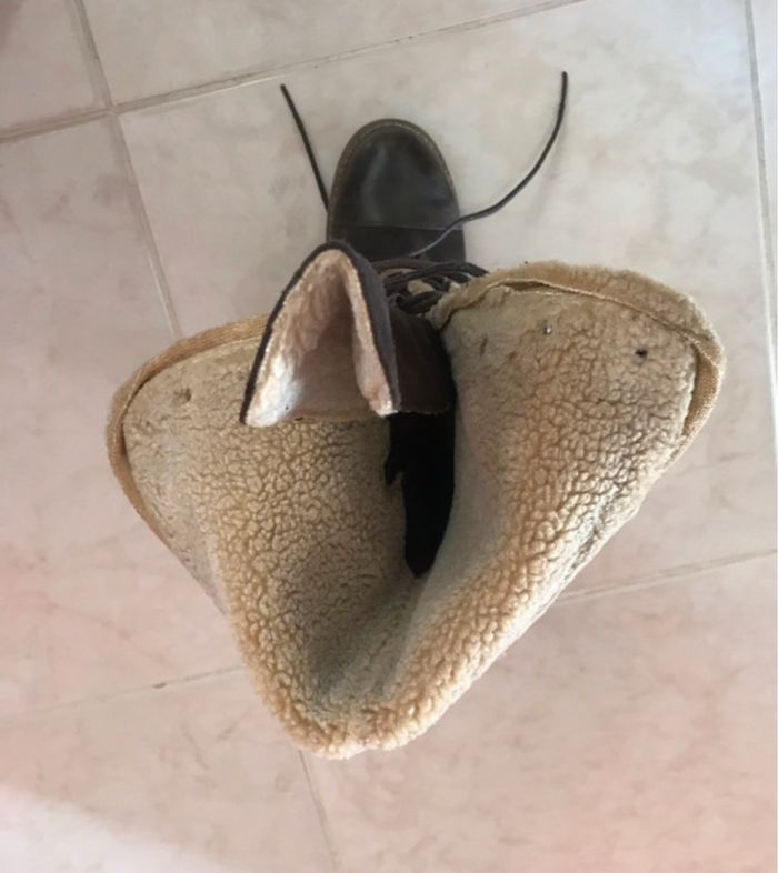 Bottes fourrées, avec laçage, talons marron - photo numéro 3