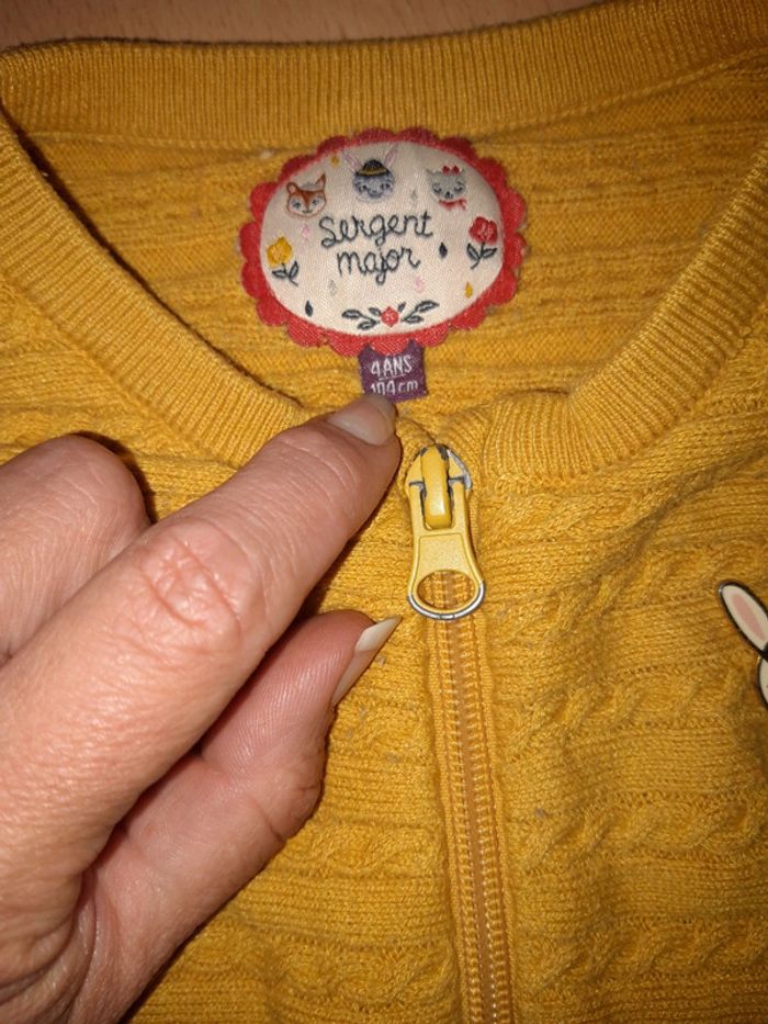 Gilet zippé 4 ans - photo numéro 3