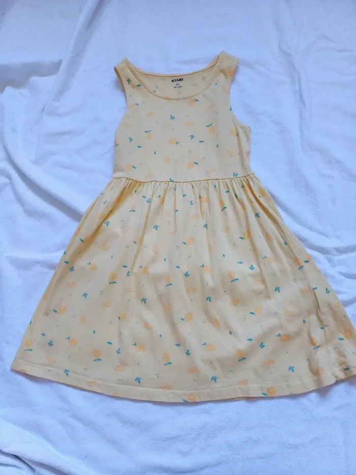 Lot de 2 robes D'été 5 ans - photo numéro 2