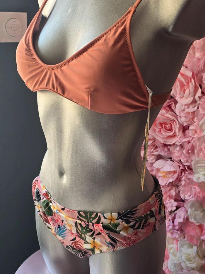 Bikini fleurie sublime taille L - photo numéro 2