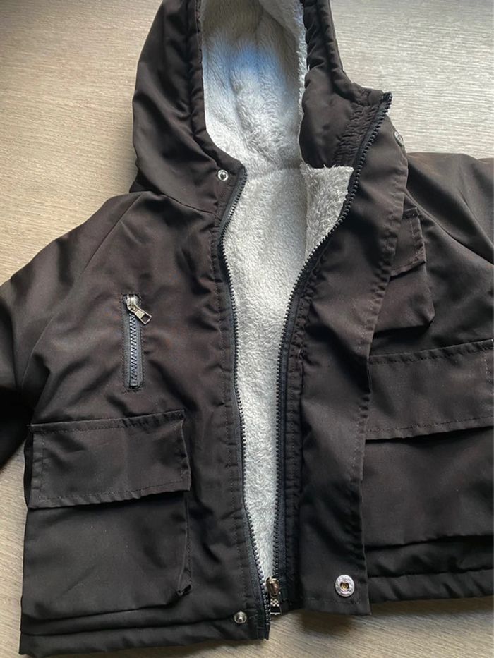 Veste chaude 4 ans SHEIN noire - photo numéro 2