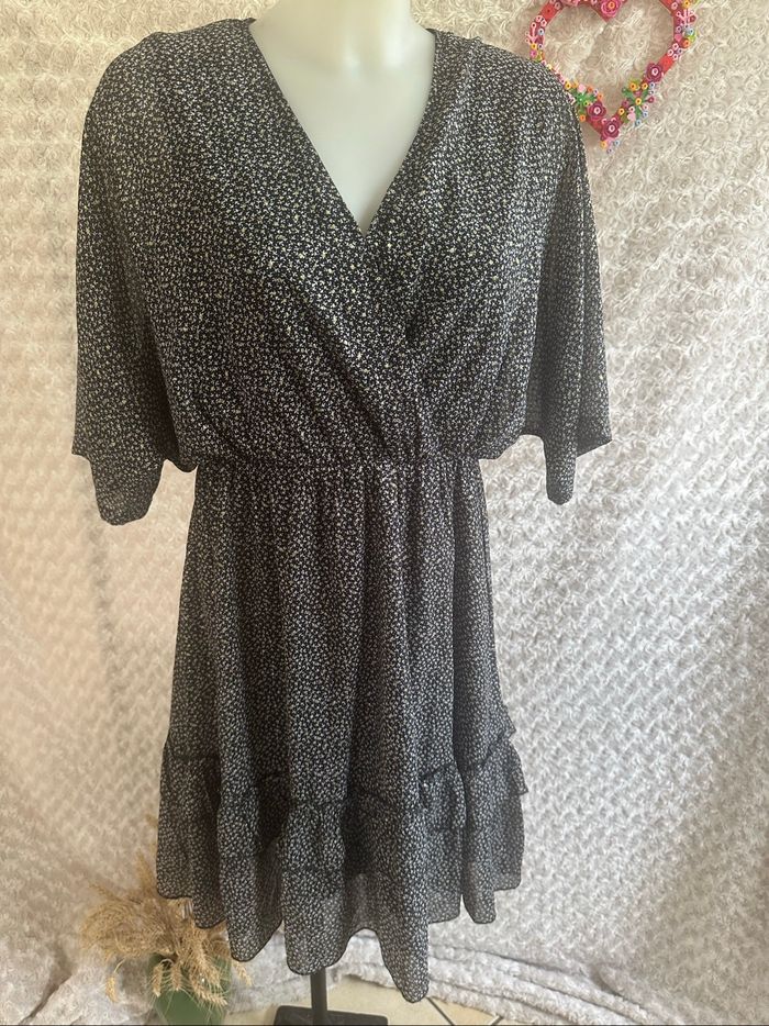 Robe taille m - photo numéro 2